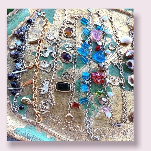 Vintage Charm Bracelets Beaded Jewelry Lot - Picture 5 of 10